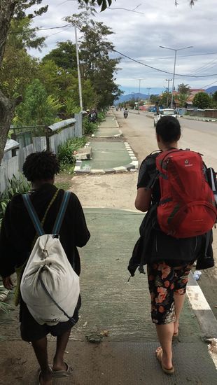 Dann wollen wir zum Hotel.