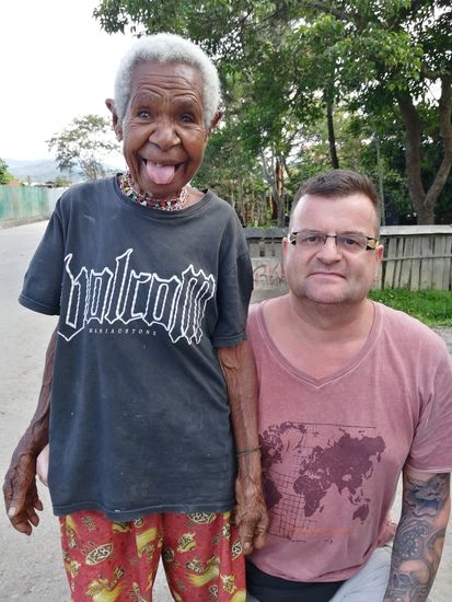 Sie freut sich uns zu sehen..