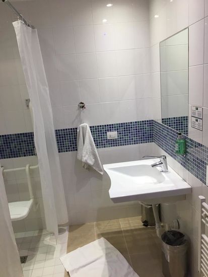 Na-wenigstens ist es groß!