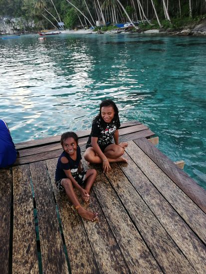 diese Lebensfreude und Zufriedenheit der Menschen hier kann man nicht in Worte fassen