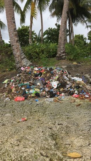 leider immer wieder und viel zu oft, die Berge von Müll, Probleme...die wir weltweit in den Griff bekommen müssen