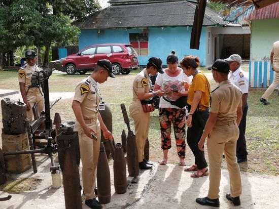 ...Datenaustausch über Bluetooth der „Picture“...