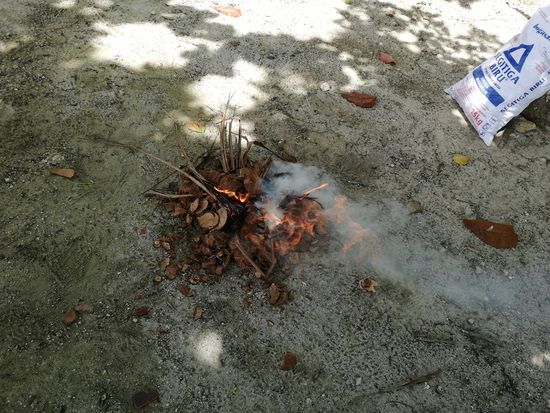 Das ist nicht so einfach, es kommt nur schwer in Gang...