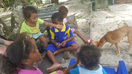 ...auch die Hunde....