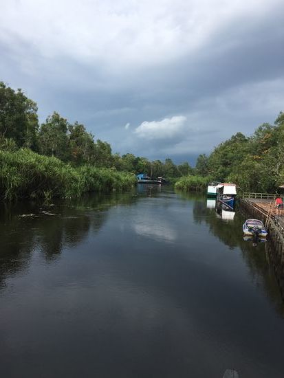 Jetzt, in der Nebensaison ist es leer...
