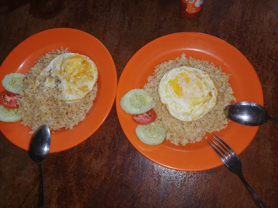 Unser Mittagessen ist heute einfacher: Nasi Goreng