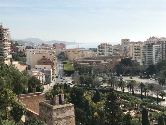 Blick von der Alcazaba zum Hafen, unser nächstes Ziel