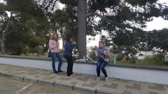 So genießen wir unser Frühstück mit Meerblick