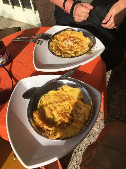 ...und Omelettes. Brot ist leider aus...