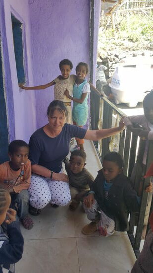 Die Kinder sind sooo lieb und sie mögen es fotografiert zu werden..