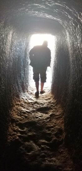 Besuch der Kirchen mit den unterirdischen Gängen