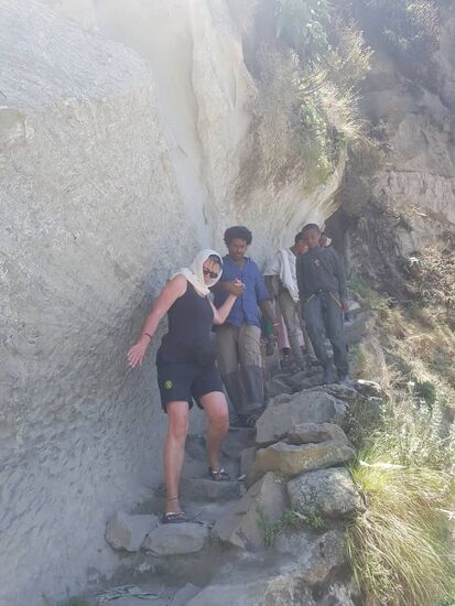 ...und wieder hinunter...