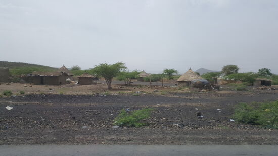 ...wieder kleine Dörfer....