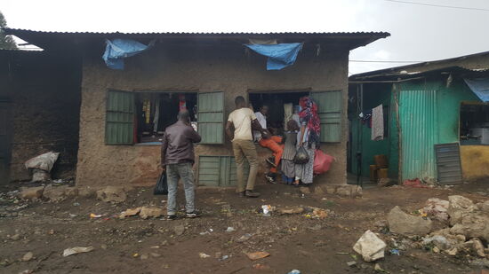 Einkaufen am Kiosk...