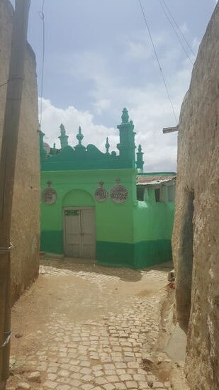 In Harar gibt es 99 Moscheen und nur 9 Kirchen. Christien und Moslems leben hier miteinander