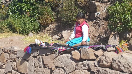 ... für 1 Soles pro Armband...