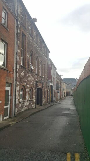 Das ist mal ein hübsches Fitnessstudio