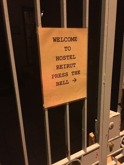 Nach über einer Stunde Fahrt kommen wir endlich bei dem eigentlich nur 7km entfernten Hostel an