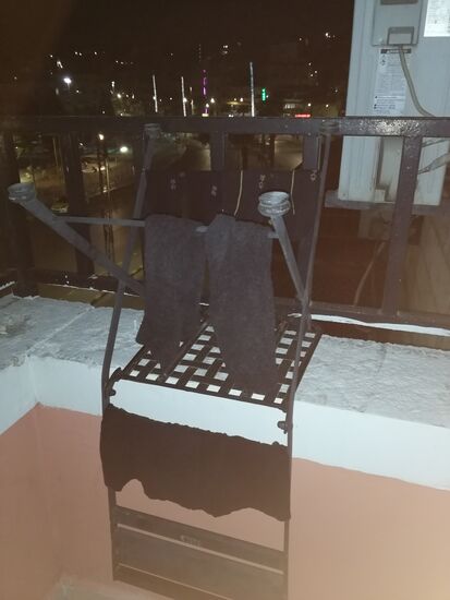 ...nun genug geschwafelt, jetzt ist erstmal Waschtag, den Wüstensand aus den Socken spülen