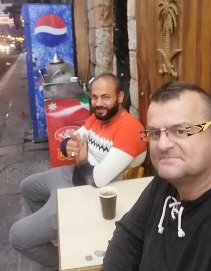 Soviel guten Cafe für ganz kleine Kasse (1/2 Jordanischen Dinar, das sind ca. 0,60 Eurocent)