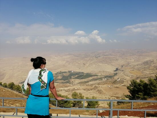 Er bietet mit seinen 808m Höhe eine Aussicht in das Jordantal, auf das tote Meer und nach Israel