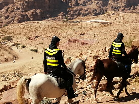 Berittene Polizei—stets präsent!