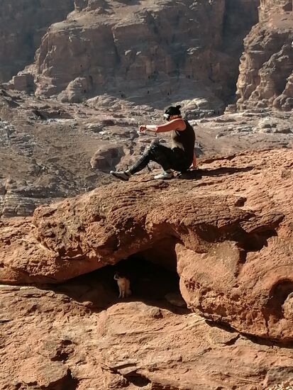 Erstmal ein bissl Felsenbreakdance...