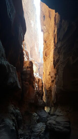 Aber die Schlucht ist auch spannend...