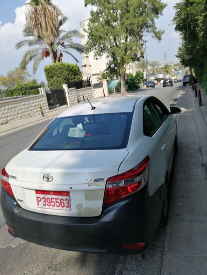 Nach aufregenden 1,5 Stunden kommen wir in Byblos an. Ich habe ein Hotel ausgesucht, in der Nähe lassen wir uns absetzen und wollen etwas zu Fuß gehen.