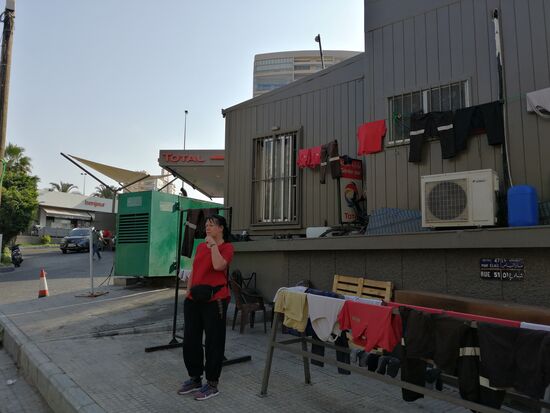 ...Tine überlegt kurz, ob sie dort einziehen will...meinen Segen hat sie, da kann sie doch etwas von ihrem Alltagsstress abschalten.