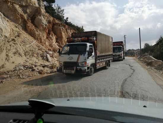 Die sogenannten „Kartoffellaster“ bringen frisches Obst und Gemüse von Baalbek an die Küstenstädte, wie Byblos und Beirut...unter anderem auch die Potatoes.