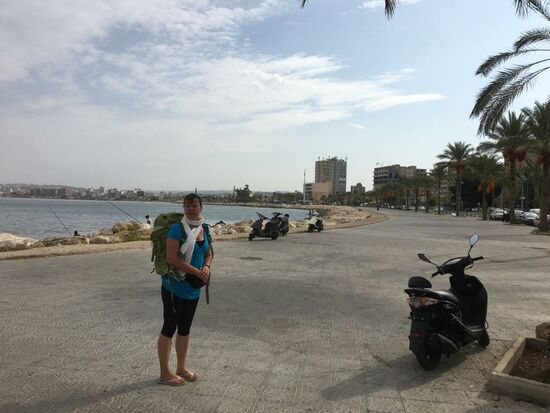 Ankunft in Tyros—Tyros ist bekannt für schöne Strände