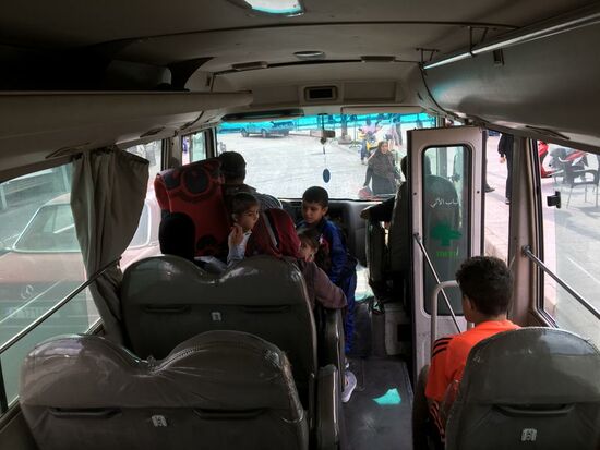 Gegen 14 Uhr fahren wir zurück nach Sidon. Wir freuen uns, dass das Busfahren hier so einfach ist!