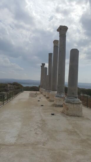 Weiter gehts zur nächsten Stelle mit ehemaligen Tempeln...