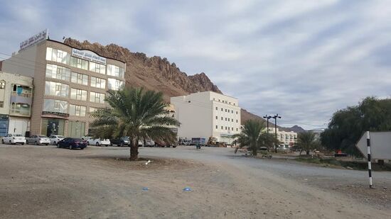 Ein letzter Blick auf unser Hotel—hier waren wir nicht so ganz zufrieden.
Zu weit außerhalb und für den Preis waren die Zimmer nicht gut—
Besser wäre ein Hotel in der Altstadt!
