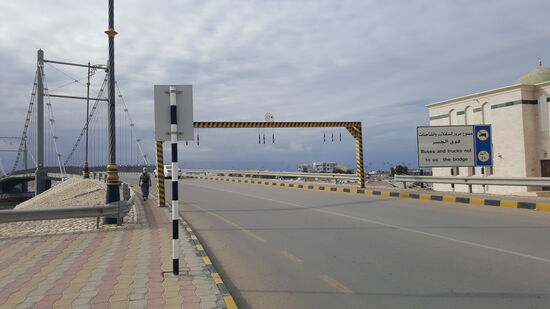 Das Schild beachten....