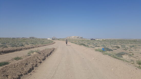 IIrgendwann führt eine Straße zur HAuptstraße