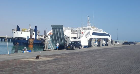 Wir werden wieder oft angesprochen. Alle wundern sich, dass wir ohne Auto unterwegs sind