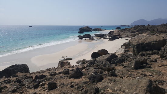 Mit diesem superschönen einsamen Strand!!!