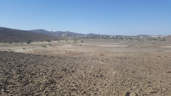 Der BLick zurück auf den Ort Bat