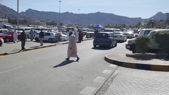 Die Parkplätze sind gut voll....