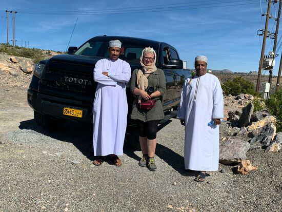 Die beiden waren begeistert als wir sie fotografierten—natürlich wollten sie dann auch gleich Fotos für sich!