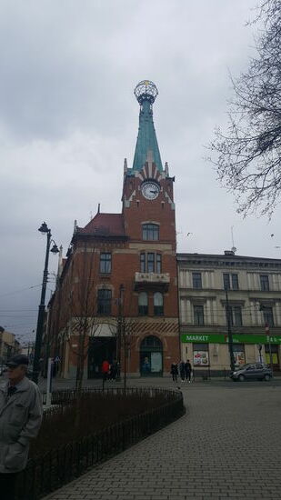 Nun wird aber wieder einiges abgelaufen--hier noch eine Kirche