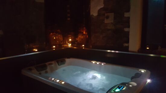 Auch ein Whirlpool gehört dazu