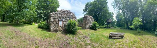 .....und  um 1540 während der Einführung des evangelischen Glaubens zerstört.