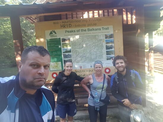 Er möchte unbedingt ein Selfie mit uns