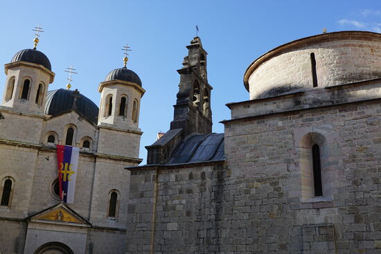 Viele romanische Kirchen sind in der mittelalterlichen Altstadt