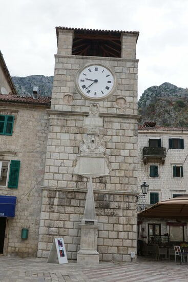 Erst mal zum „Clock-Tower“ von Kotor