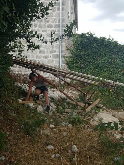 Unser Navi sagt, dass hier ein Weg ist...