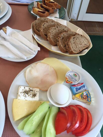 Das einfache, aber liebevoll hergerichtete Frühstück